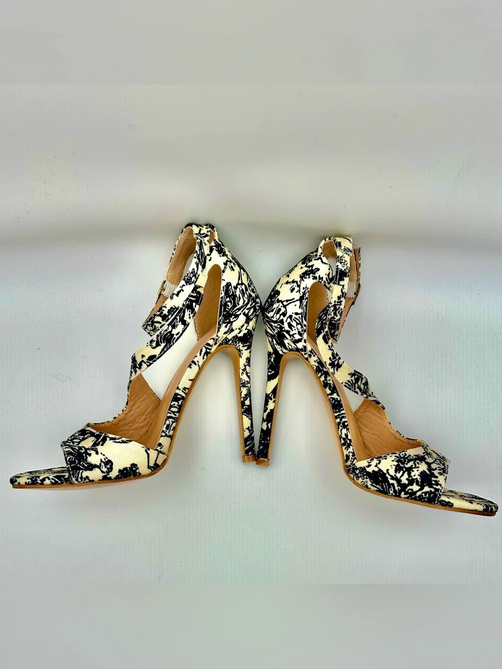 Black & Cream Floral Print Ankle Strap Heels - Size 38 - New